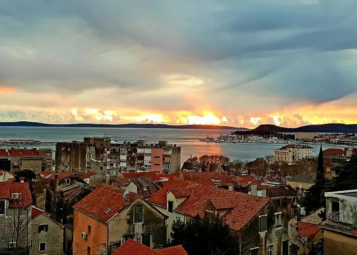 شقة Our Chapter *