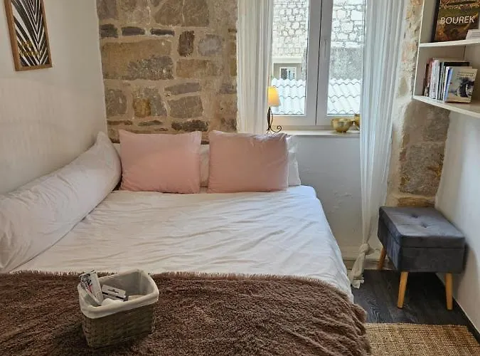 Our Chapter * سبليت